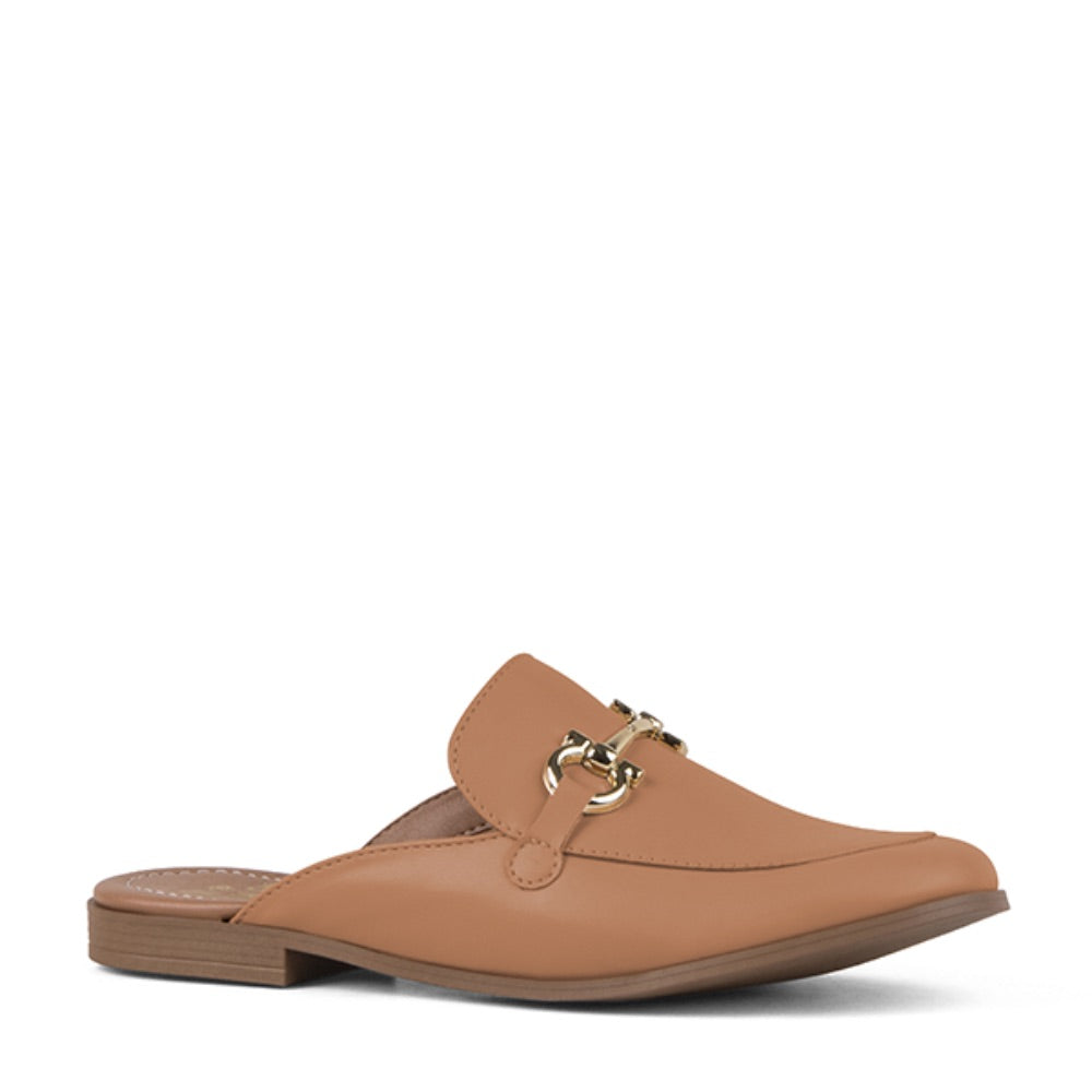 Balerina Camel